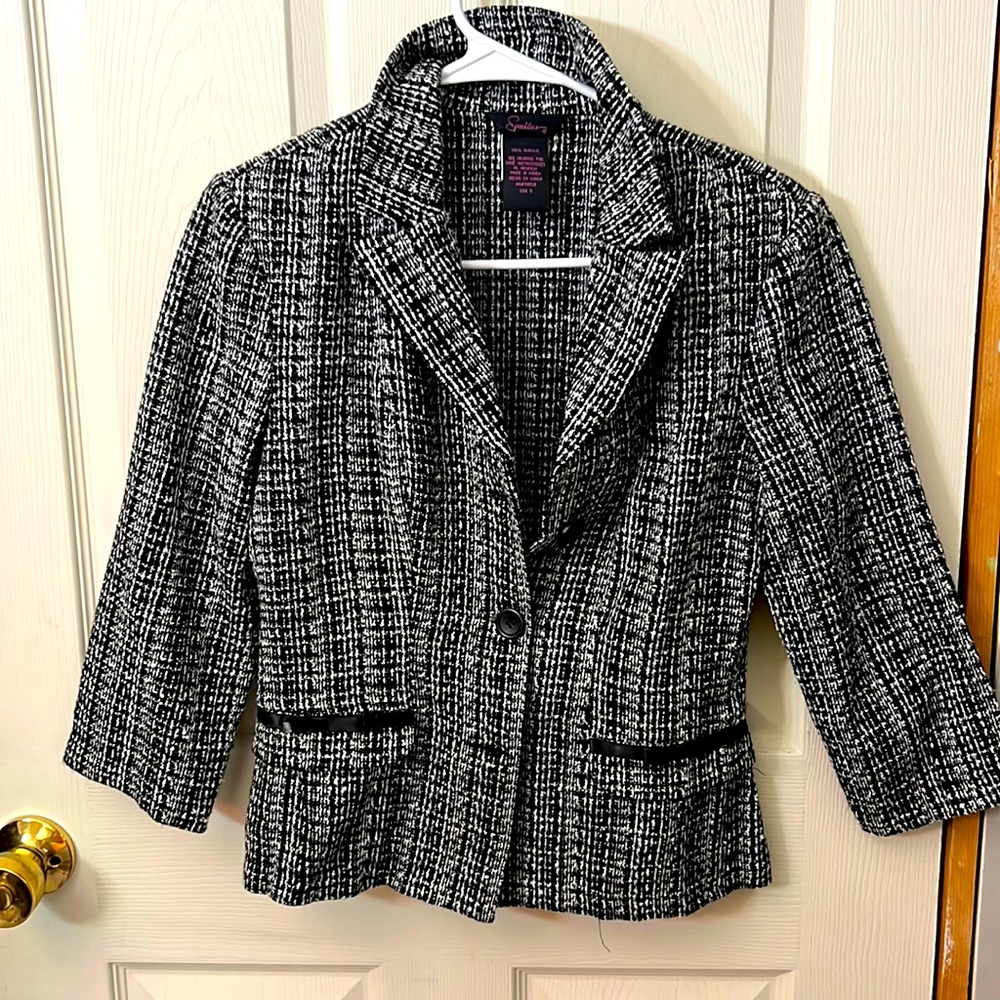 Business casual suit